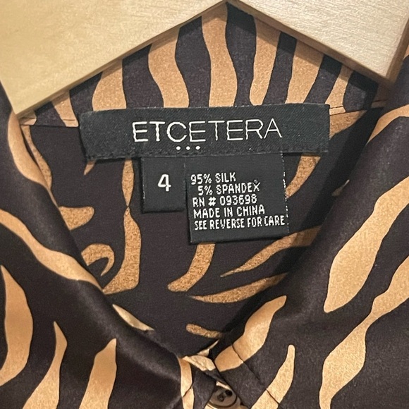 ETCETERA ANINE BING Zebra Print Silk Button-Up Blouse Brown Tan Silk Spandex 4 - Picture 6 of 6